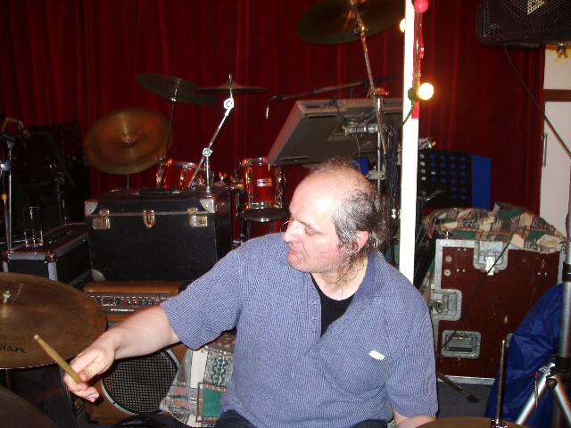 min 2006 12 05 latino 070